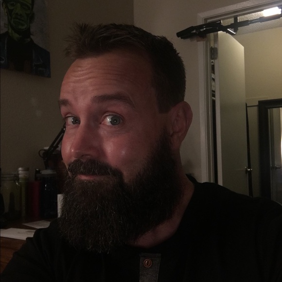 Meet your Posher, Sean - Picture 1 of 1